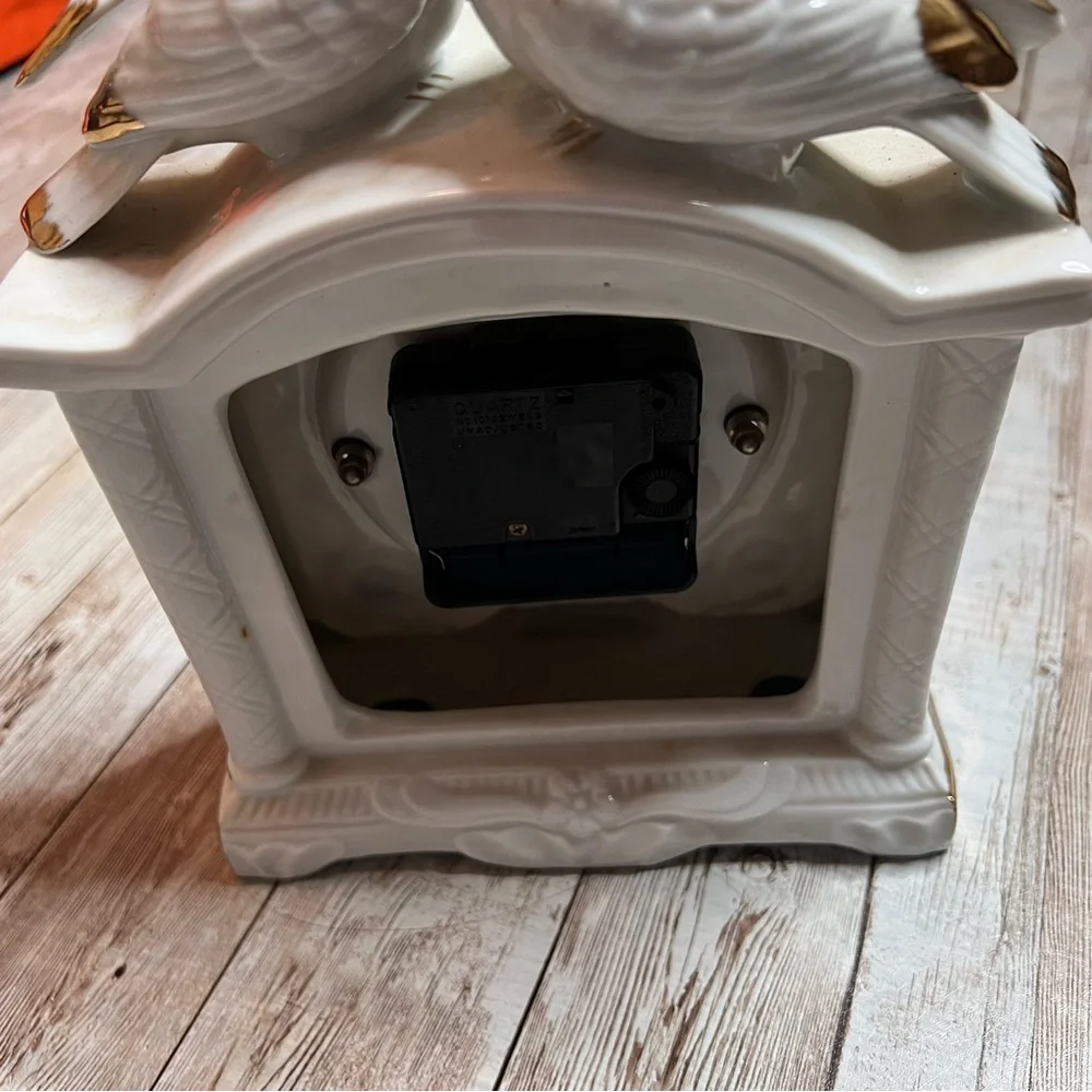 💚Royal Landex quartz dove mantel clock